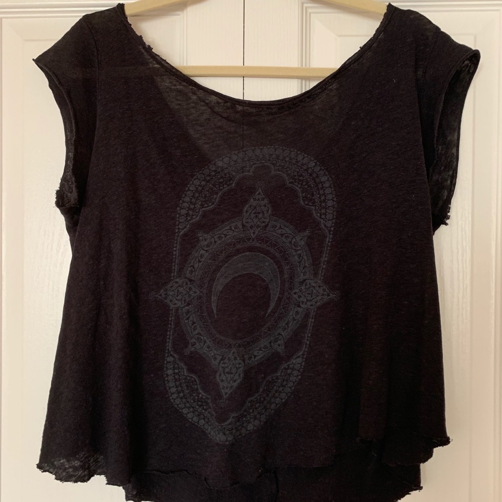 Truly Madly Deeply / Urban Outfitters Black Tee